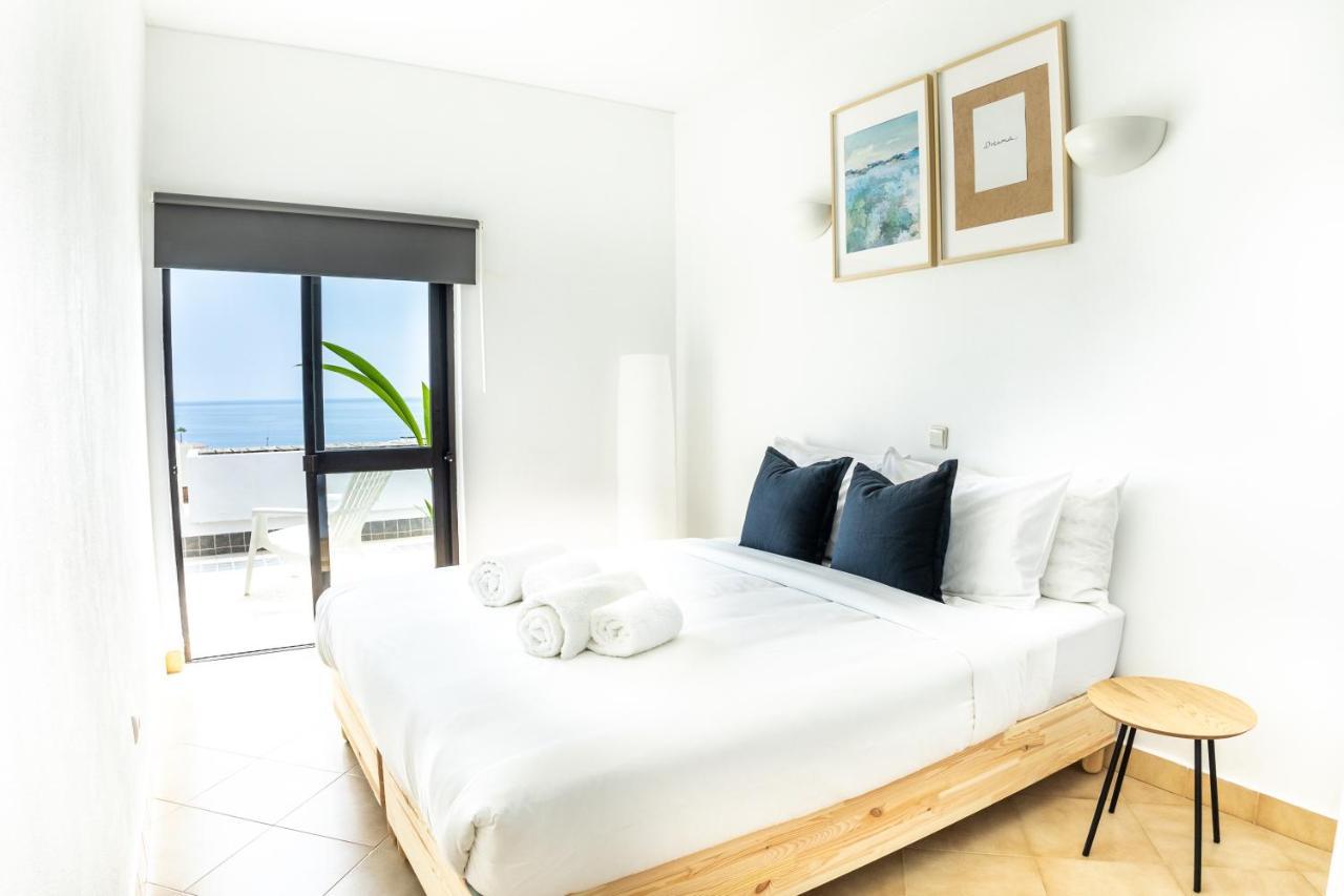 Beachfront - Amazing Ocean View Lagos