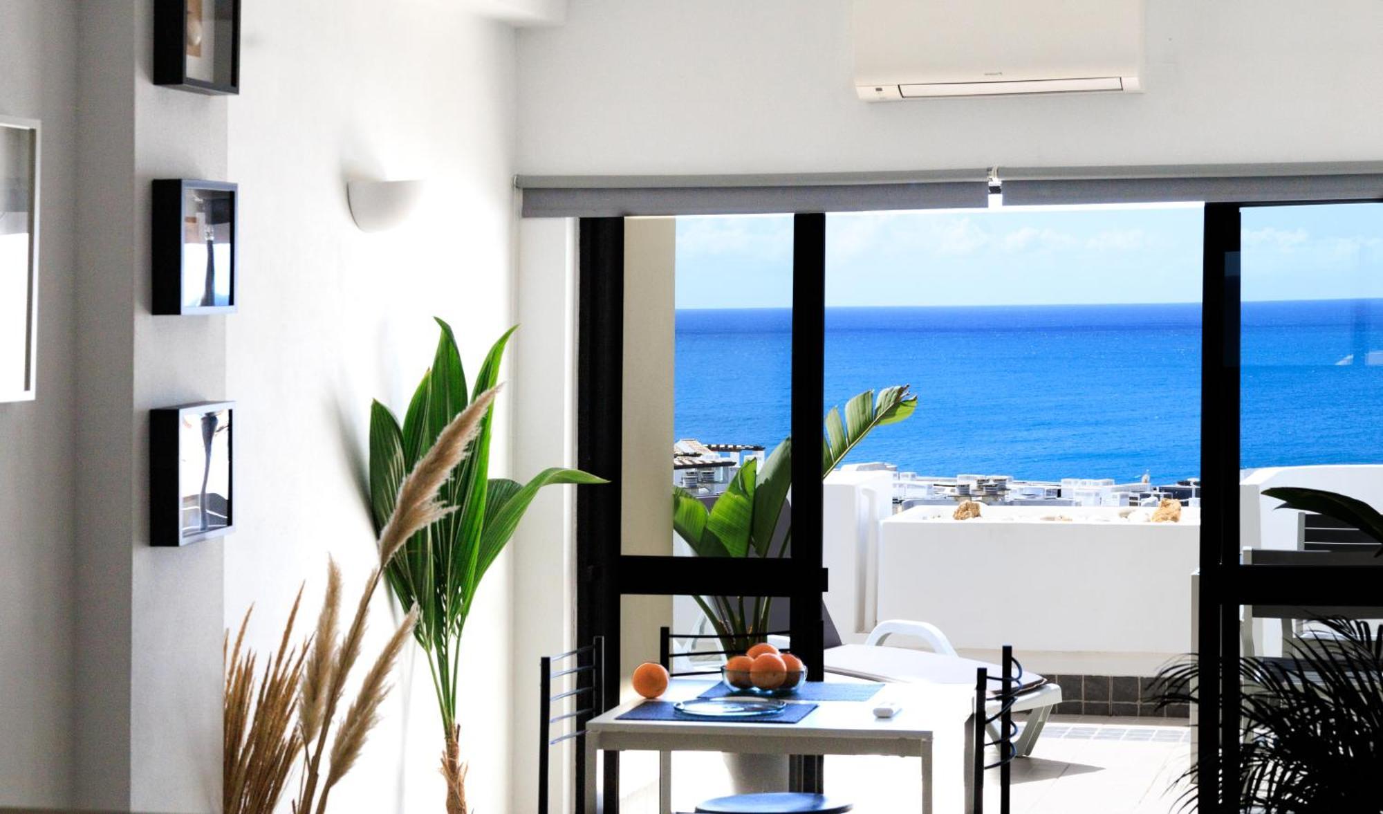Beachfront - Amazing Ocean View Apartment Lagos